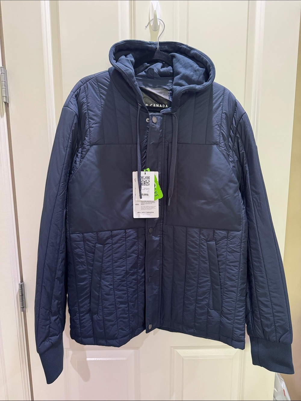 Pajar Mens Carnelian Lightweight Vertical Channel Quilted Jacket